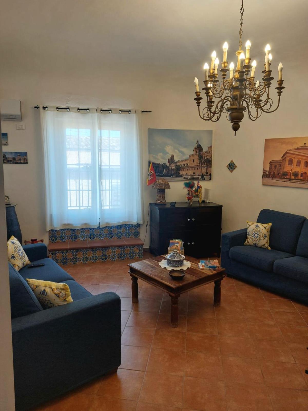 Casa Del Parlamento Apartment Palermo Exterior photo