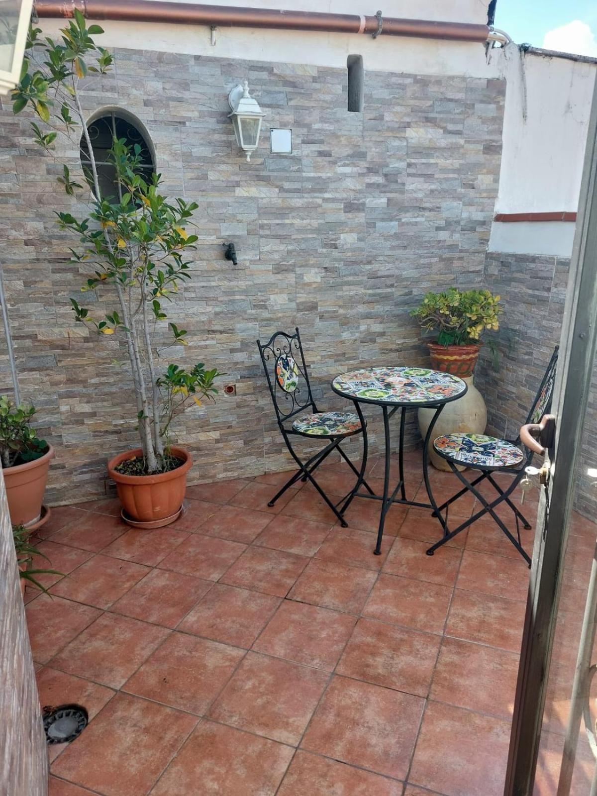 Casa Del Parlamento Apartment Palermo Exterior photo